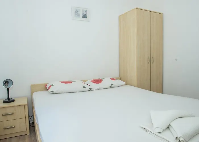 Fiore Гостевой дом *